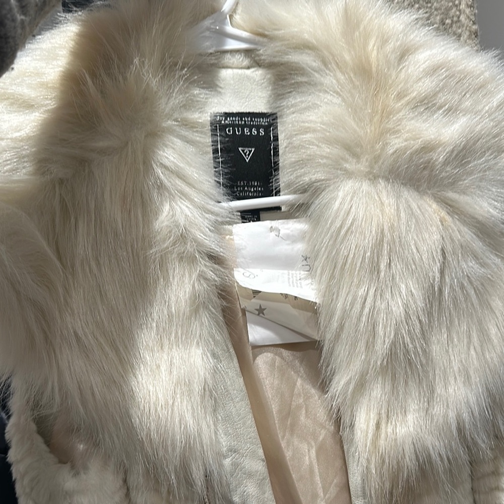 GUESS Women's Faux Fur Jacket - Cream